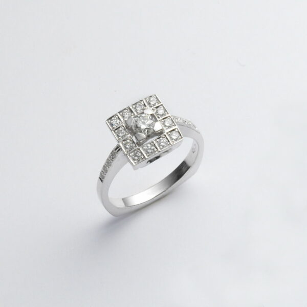 Anello Oro Bianco 18KT <br> Diamante centrale, Diamanti