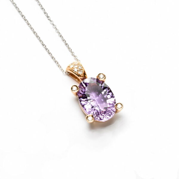 Girocollo Oro Rosa 18KT <br> Diamanti, Ametista
