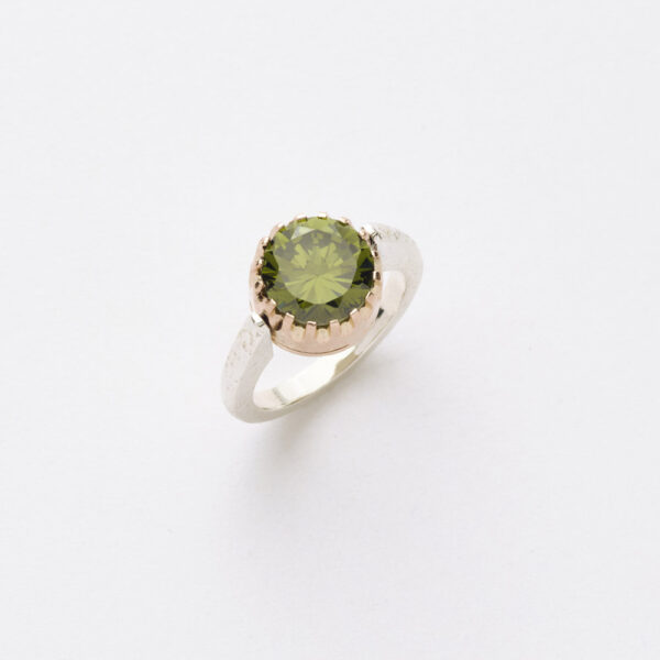 Anello Reverse in Oro e Argento <br> Pietra centrale 10mm
