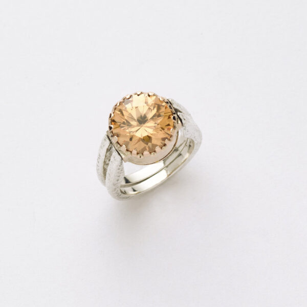 Anello Reverse in Oro e Argento <br> Pietra centrale 12mm